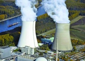 中国将在陆地、海上、外太空和平利用核能